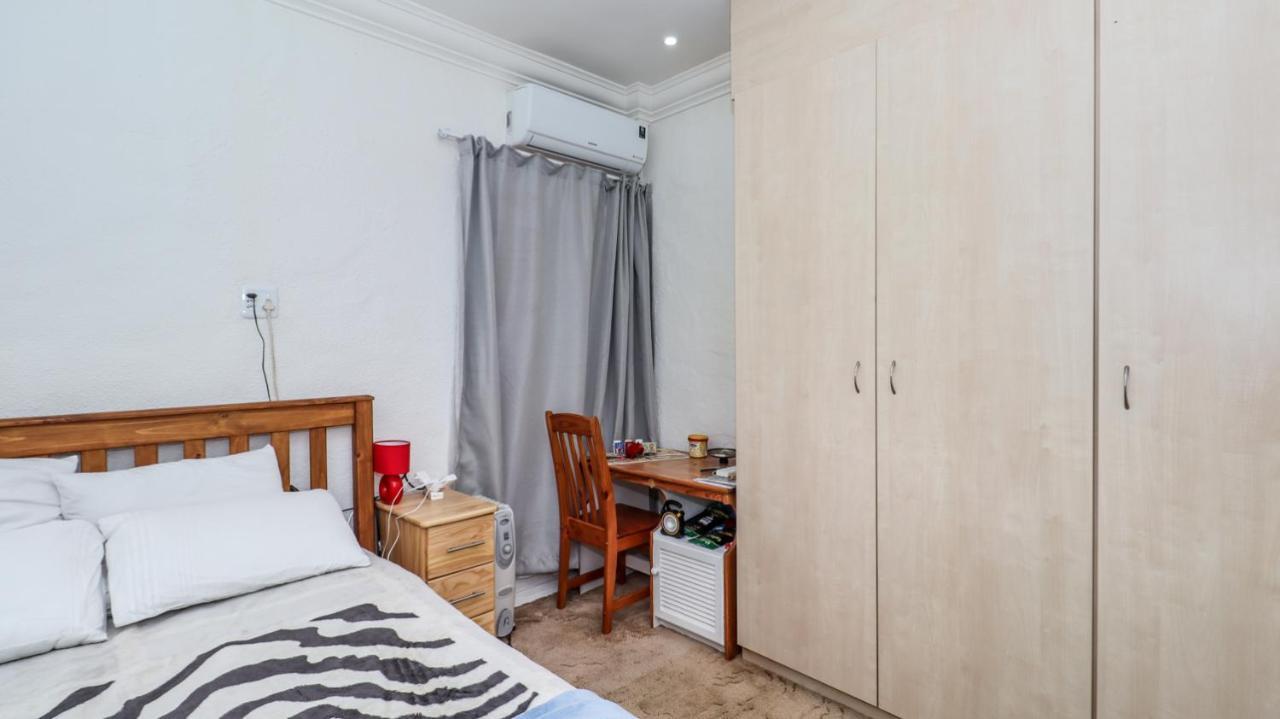 Bedfordview Bandb Luaran gambar