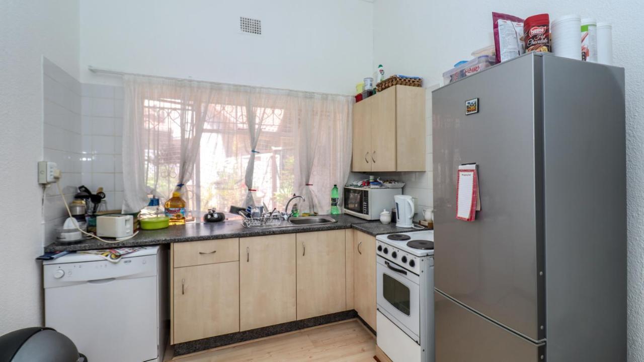 Bedfordview Bandb Luaran gambar